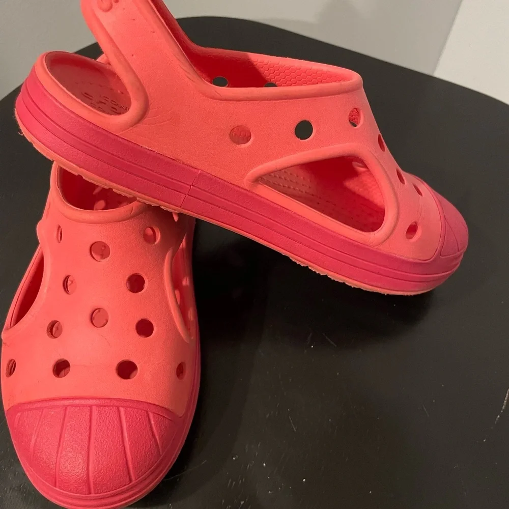 coral pink Crocs Bump It clog slip-on shoes for kids size C 12